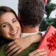 Как привить мужчине желание делать подарки – заставим или убедим?